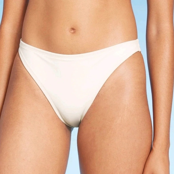 Women's NWT Swim Wear 2 PCS Mystery Box Wholesale Box XXS/XS/S/M/L/XL - Picture 6 of 7